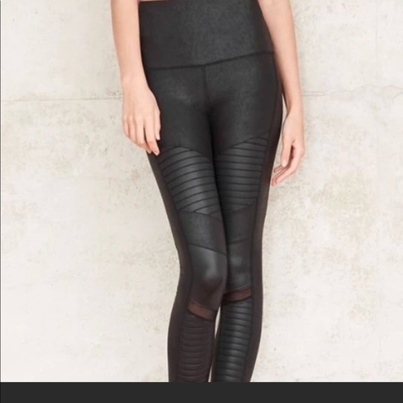 ALO Yoga Pants - Alo Yoga Black Moto Leggings